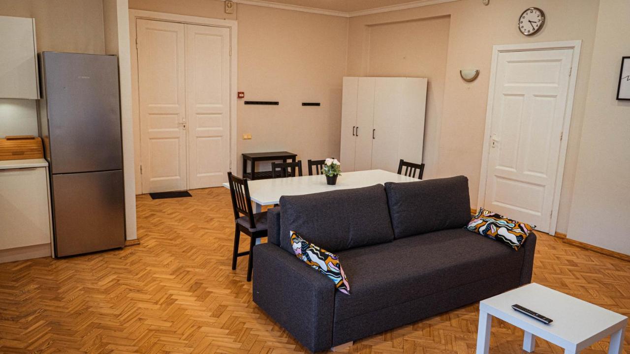 Holberg Apartment Рига Екстериор снимка