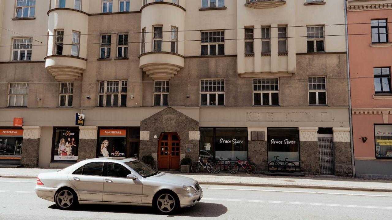 Holberg Apartment Рига Екстериор снимка